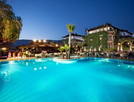 CLUB TITAN HOTEL