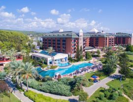 AQI Pegasos Resort