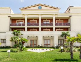 Akiris Resort Premium